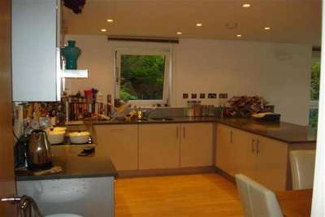  Image of 2 bedroom Flat to rent in Alexander Lane Hutton Brentwood CM13 at Brentwood, CM13 1AY
