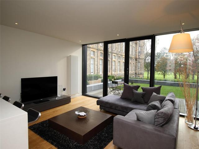  Image of 4 bedroom Flat to rent in Simpson Loan Edinburgh EH3 at City Centre Edinburgh Edinburgh, EH3 9GB