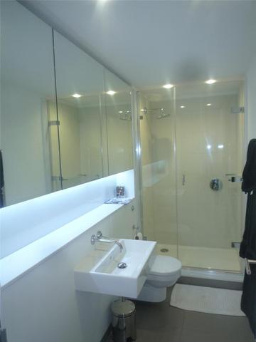  Image of 4 bedroom Flat to rent in Simpson Loan Edinburgh EH3 at City Centre Edinburgh Edinburgh, EH3 9GB