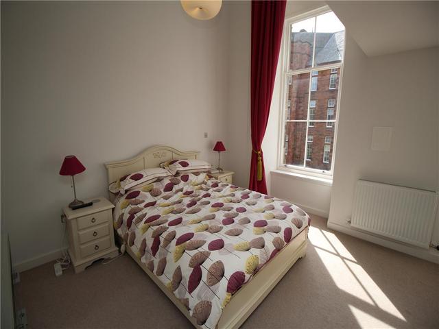  Image of 3 bedroom Flat to rent in Simpson Loan Edinburgh EH3 at City Centre Edinburgh Edinburgh, EH3 9BF