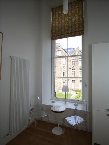  Image of 3 bedroom Flat to rent in Simpson Loan Edinburgh EH3 at City Centre Edinburgh Edinburgh, EH3 9BF
