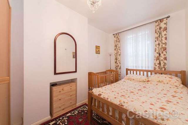  Image of 2 bedroom Flat for sale in Sirdar Road London N22 at Sirdar Road Wood Green London, N22 6QS