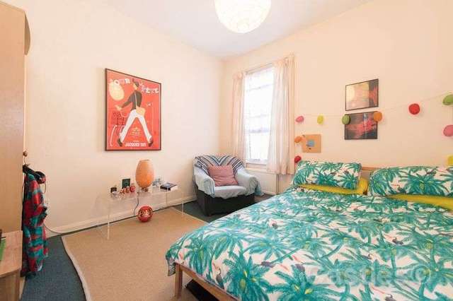  Image of 2 bedroom Flat for sale in Sirdar Road London N22 at Sirdar Road  London, N22 6QS