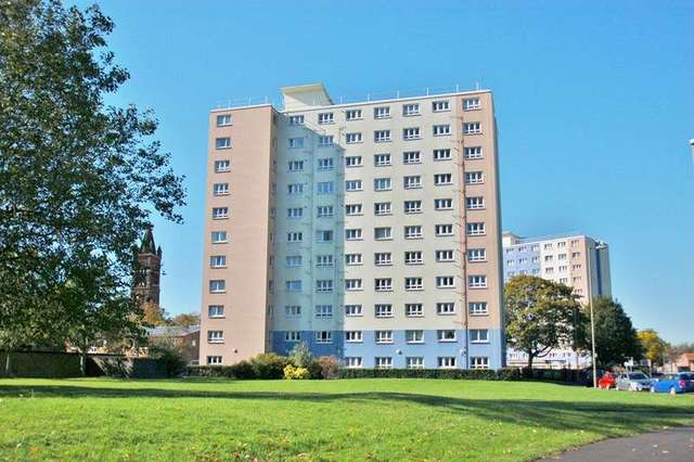  Image of 1 bedroom Flat for sale in South Street Gosport PO12 at South Street  Gosport, PO12 1EY