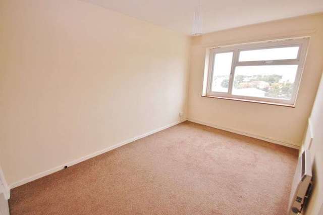  Image of 1 bedroom Flat for sale in South Street Gosport PO12 at South Street  Gosport, PO12 1EY