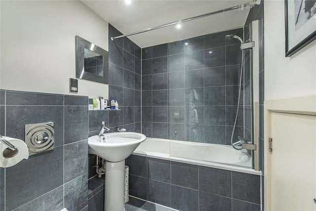  Image of 2 bedroom Flat for sale in St. George Wharf London SW8 at London  South Lambeth, SW8 2LR