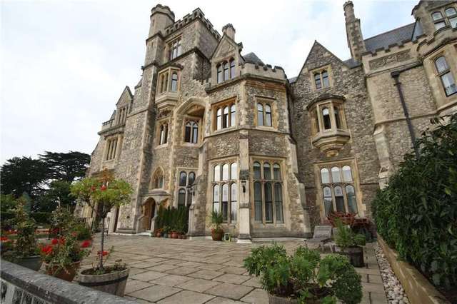  Image of 2 bedroom Flat for sale in Wood Lane Stanmore HA7 at Wood Lane Stanmore Stanmore, HA7 4JY