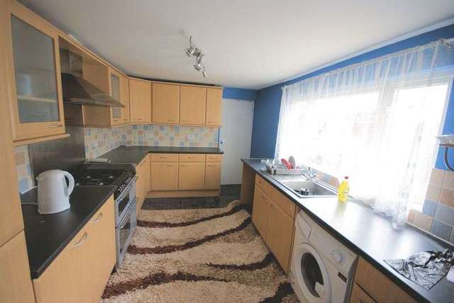  Image of 2 bedroom Flat for sale in Stoke Road Gosport PO12 at Stoke Road  Gosport, PO12 1LS