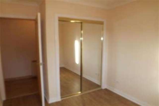  Image of 2 bedroom Flat to rent in Lochfield Road Paisley PA2 at Paisley, PA2 7RG