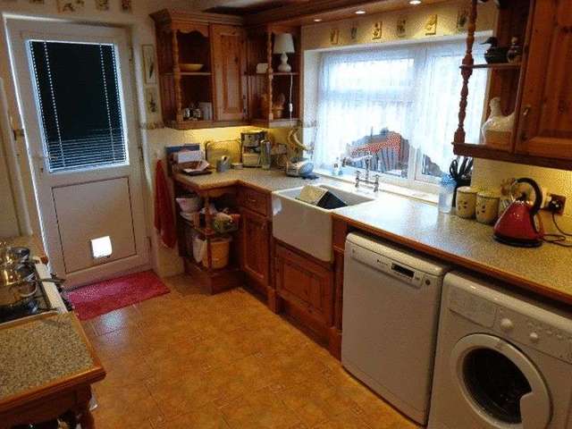  Image of 2 bedroom Detached house for sale in Stonehurst Road Worthing BN13 at Stonehurst Road  Worthing, BN13 1LY