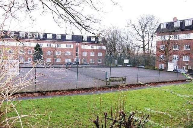  Image of 2 bedroom Flat to rent in Sudbury Hill Harrow-on-the-Hill Harrow HA1 at Sudbury Hill  Harrow, HA1 3RT