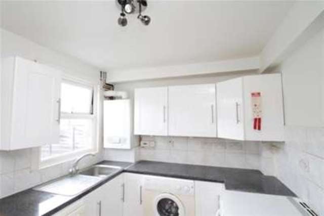  Image of 2 bedroom Detached house to rent in Sultan Street Beckenham BR3 at Beckenham, BR3 4QS