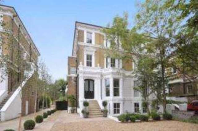  Image of 5 bedroom Semi-Detached house for sale in The Avenue Berrylands Surbiton KT5 at Surbiton  Norbiton, KT5 8JG