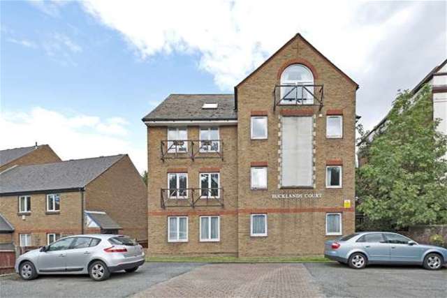  Image of 1 bedroom Flat to rent in Sydenham Hill London SE26 at Crystal Palace, SE26 6SJ