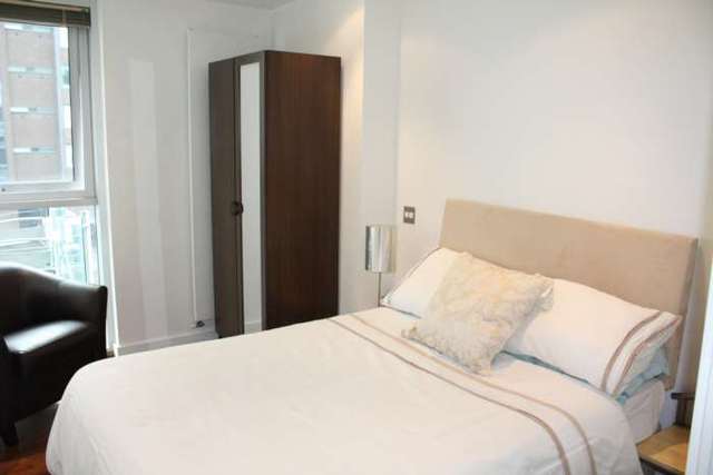  Image of 2 bedroom Apartment to rent in Clowes Street Salford M3 at The Edge Clowes Street Manchester, M3 5NB