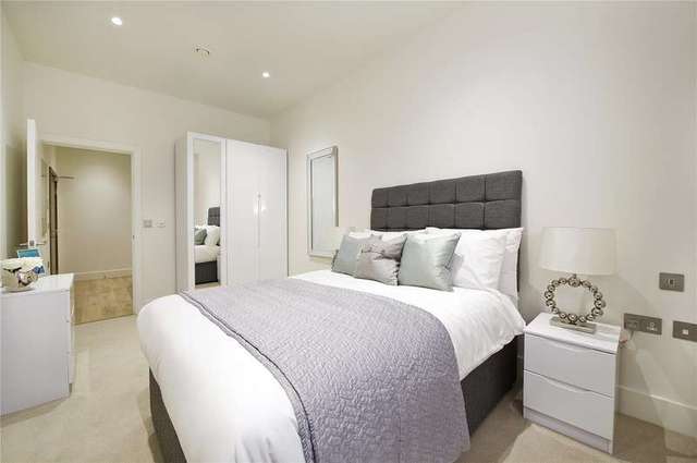  Image of 3 bedroom Flat for sale in West Row London W10 at Ladbroke Grove London Ladbroke Grove, W10 5AS