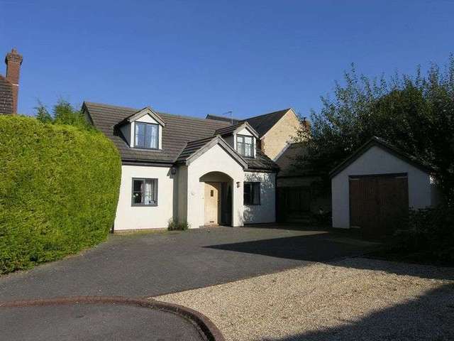  Image of 5 bedroom Detached house for sale in The Maltings Wanborough Swindon SN4 at The Maltings Wanborough Swindon, SN4 0AF