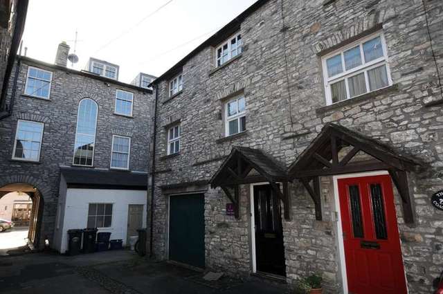  Image of 2 bedroom Terraced house for sale in Stramongate Kendal LA9 at Kendal Cumbria, LA9 4BD
