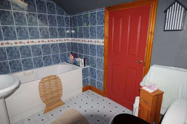  Image of 2 bedroom Terraced house for sale in Stramongate Kendal LA9 at Kendal Cumbria, LA9 4BD