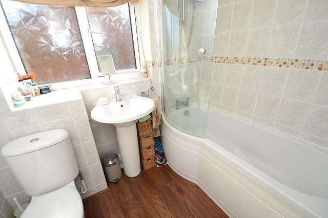  Image of 2 bedroom Property to rent in The Spinney Lytchett Matravers Poole BH16 at The Spinney Lytchett Matravers Poole, BH16 6AS
