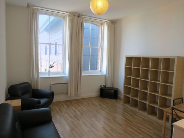  Image of 1 bedroom Apartment to rent in Newton Street Manchester M1 at 72-76 Newton Street  Manchester City, M1 1EU