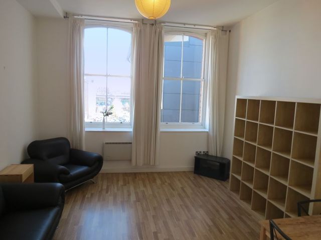  Image of 1 bedroom Apartment to rent in Newton Street Manchester M1 at 72-76 Newton Street  Manchester City, M1 1EU