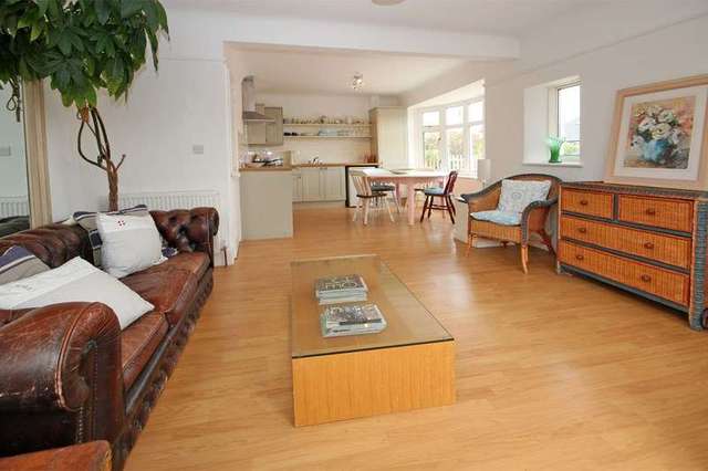  Image of 2 bedroom Chalet for sale in Thornbury Road Southbourne Bournemouth BH6 at Thornbury Road Hengistbury Head Bournemouth, BH6 4HS