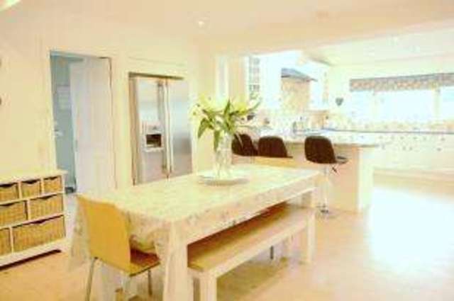  Image of 4 bedroom Detached house for sale in Todenham Road Moreton-in-Marsh GL56 at Moreton-In-Marsh Gloucestershire Moreton-in-Marsh, GL56 9NJ