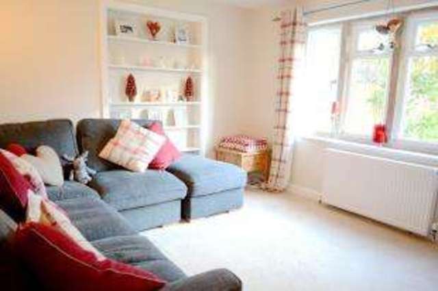  Image of 4 bedroom Detached house for sale in Todenham Road Moreton-in-Marsh GL56 at Moreton-In-Marsh Gloucestershire Moreton-in-Marsh, GL56 9NJ