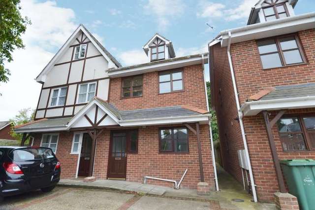  Image of 4 bedroom Semi-Detached house to rent in The Avenue Totland Bay PO39 at Totland Bay Isle Of Wight, PO39 0DL