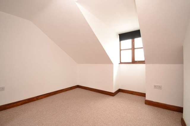  Image of 4 bedroom Semi-Detached house to rent in The Avenue Totland Bay PO39 at Totland Bay Isle Of Wight, PO39 0DL
