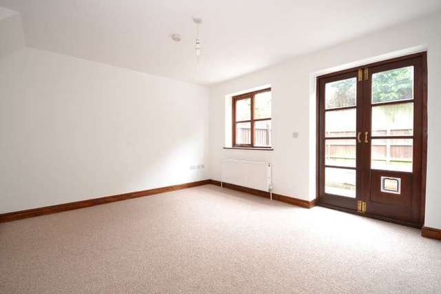  Image of 4 bedroom Semi-Detached house to rent in The Avenue Totland Bay PO39 at Totland Bay Isle Of Wight, PO39 0DL