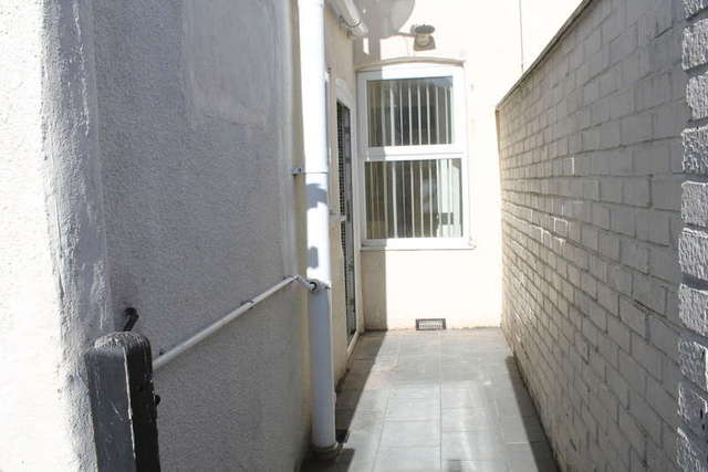  Image of 2 bedroom Terraced house to rent in Trafalgar Road West Gorleston Great Yarmouth NR31 at Gorleston Great Yarmouth Norfolk, NR31 8BS