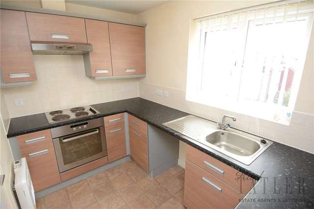  Image of 2 bedroom Flat to rent in Twickenham Drive Moreton Wirral CH46 at Leasowe Wirral Moreton, CH46 2QE