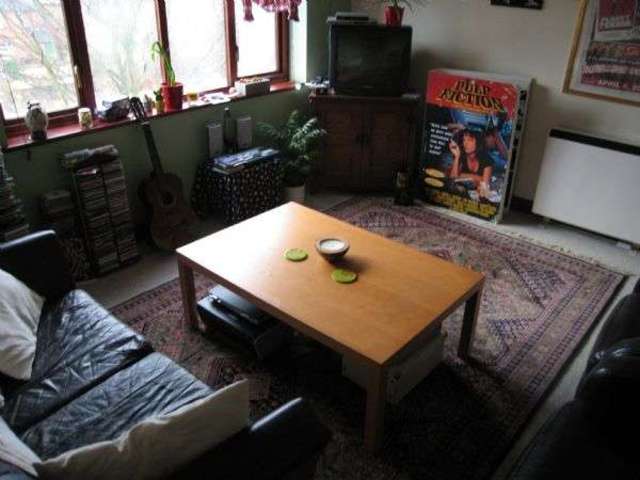  Image of 2 bedroom Flat to rent in Whitworth Road Southampton SO18 at Whitworth Road  Southampton, SO18 1JR