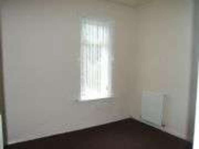  Image of 2 bedroom Terraced house to rent in Washington Street Bradford BD8 at Washington Street  Bradford, BD8 9QN