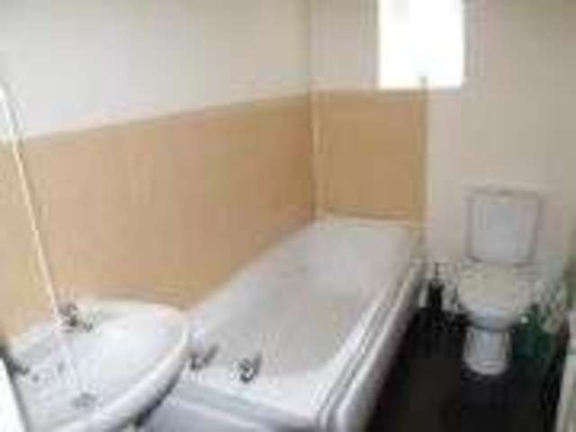  Image of 2 bedroom Terraced house to rent in Washington Street Bradford BD8 at Washington Street  Bradford, BD8 9QN