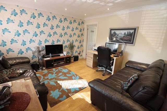  Image of 3 bedroom Semi-Detached house to rent in Tylers Mead Luton LU2 at Tylers Mead  Luton, LU2 7XY