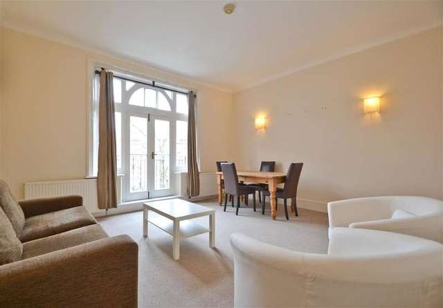  Image of 2 bedroom Apartment to rent in Upper Richmond Road London SW15 at East Putney, SW15 2RF