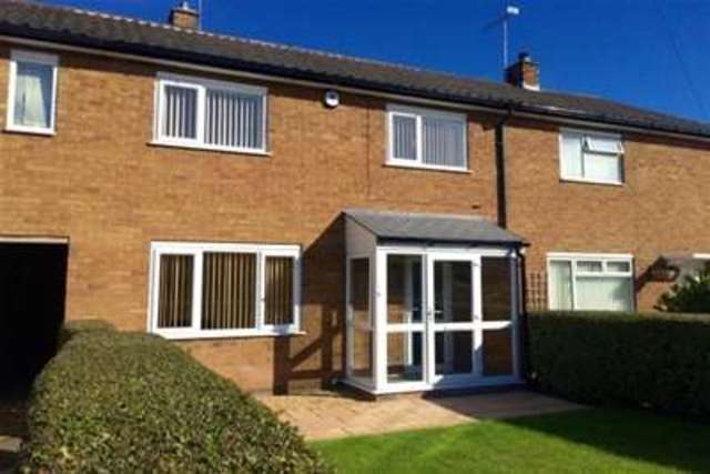  Image of 3 bedroom Semi-Detached house to rent in Melrose Avenue Vicars Cross Chester CH3 at Chester, CH3 5JB