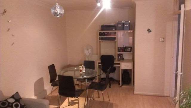  Image of 1 bedroom Flat to rent in Belle Vue Estate London NW4 at Hendon Hendon London, NW4 2BL