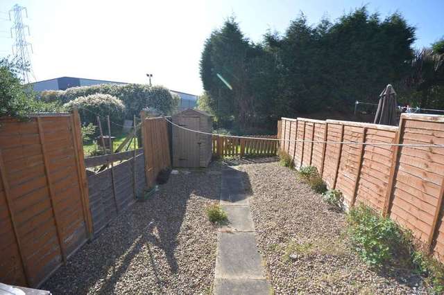  Image of 2 bedroom Terraced house for sale in Wakefield Road Ossett WF5 at Ossett West Yorkshire, WF5 9AB