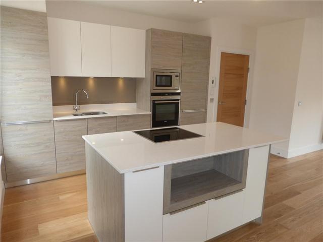  Image of 2 bedroom Flat to rent in Wallace Gardens Edinburgh EH12 at Murrayfield Edinburgh Edinburgh, EH12 6HT
