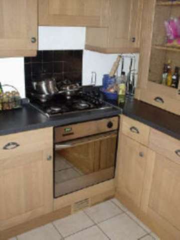  Image of 3 bedroom Semi-Detached house to rent in Wanlip Road London E13 at Wanlip Road Plaistow London, E13 8QR