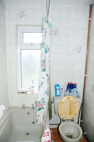  Image of 2 bedroom Detached house to rent in Warren Lane Long Ashton Bristol BS41 at Warren Lane Long Ashton Bristol, BS41 9DA