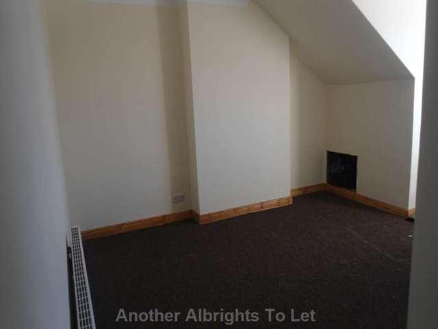  Image of 1 bedroom Flat to rent in Warwick Road Acocks Green Birmingham B27 at Warwick Road Acock`s Green Birmingham, B27 6BS