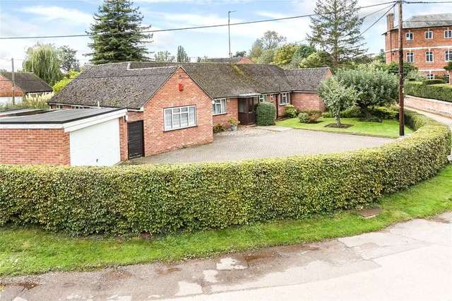  Image of 5 bedroom Detached house for sale in Watery Lane Clifton Hampden Abingdon OX14 at Clifton Hampden Abingdon Clifton Hampden, OX14 3EJ