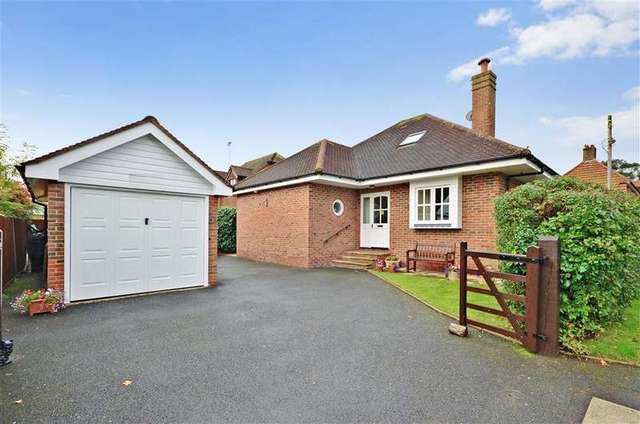  Image of 4 bedroom Detached house for sale in Weald View Barcombe Lewes BN8 at Barcombe Lewes Lewes, BN8 5AZ
