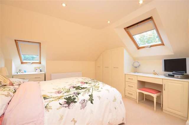  Image of 4 bedroom Detached house for sale in Weald View Barcombe Lewes BN8 at Barcombe Lewes Lewes, BN8 5AZ