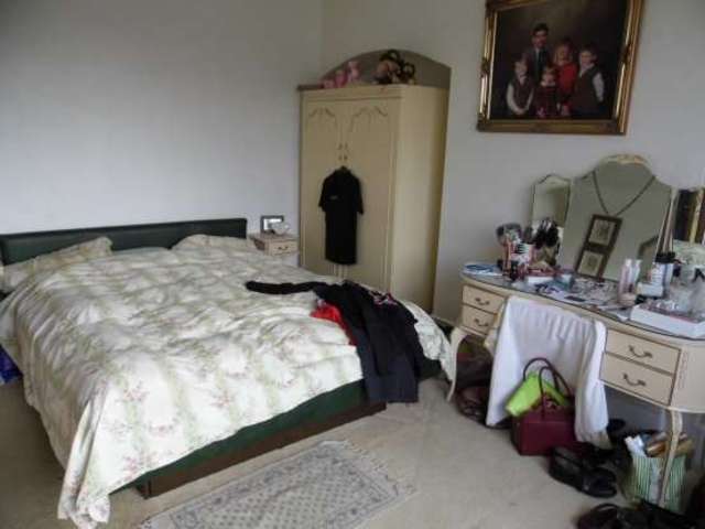  Image of 4 bedroom Semi-Detached house for sale in Weelsby Road Grimsby DN32 at Grimsby South Humberside Grimsby, DN32 0PX